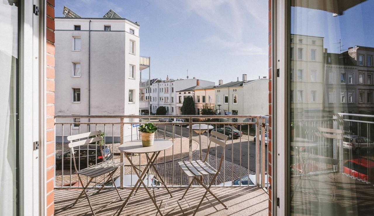 Sadebo Apartments Luebeck Mit Terrasse Oder Balkon Екстериор снимка